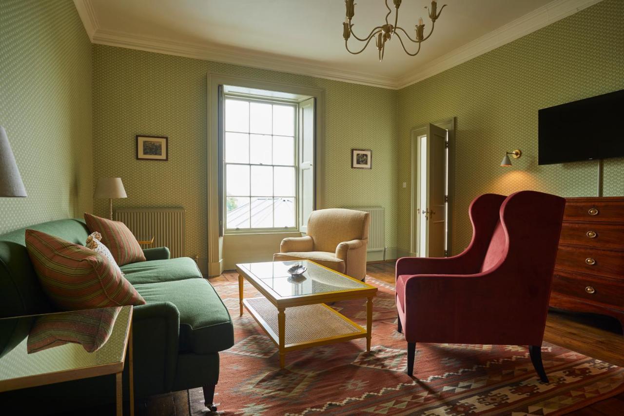 Hotel The Retreat, Elcot Park à Newbury  Extérieur photo